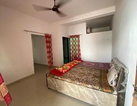 Unity Homestay Garudeshwar Екстериор снимка